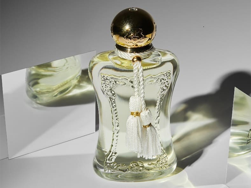 ترك العطر ليستقر على البشرة من النصائح الاساسية التي تقدمها دار Parfums De Marly لمن يرغب بشراء العطر المناسب